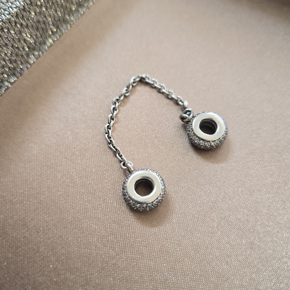 Pandora Safety Chain CZ - Picture 2 of 6